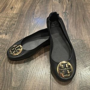 Tory Burch Size 9 Minnie Travel Ballet Flats- navy blue, new- never worn